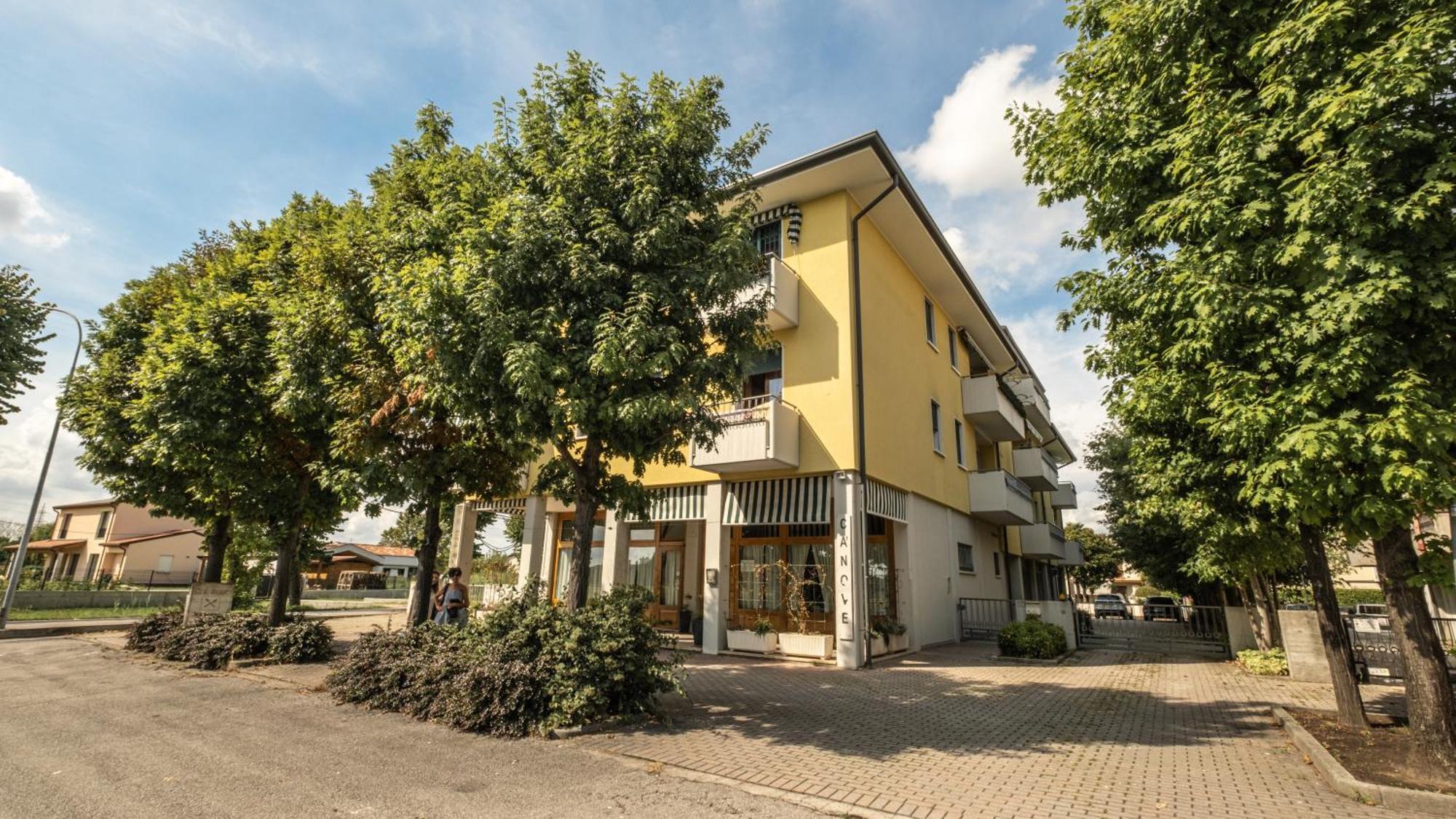 Patrizia & Giuseppe Apartment Scorze Luaran gambar